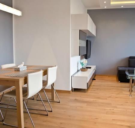 Modern & Functional Apartment Wwa Варшава Екстериор снимка